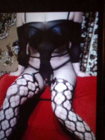 Мишель Грудастая Блондинка Черноголовка